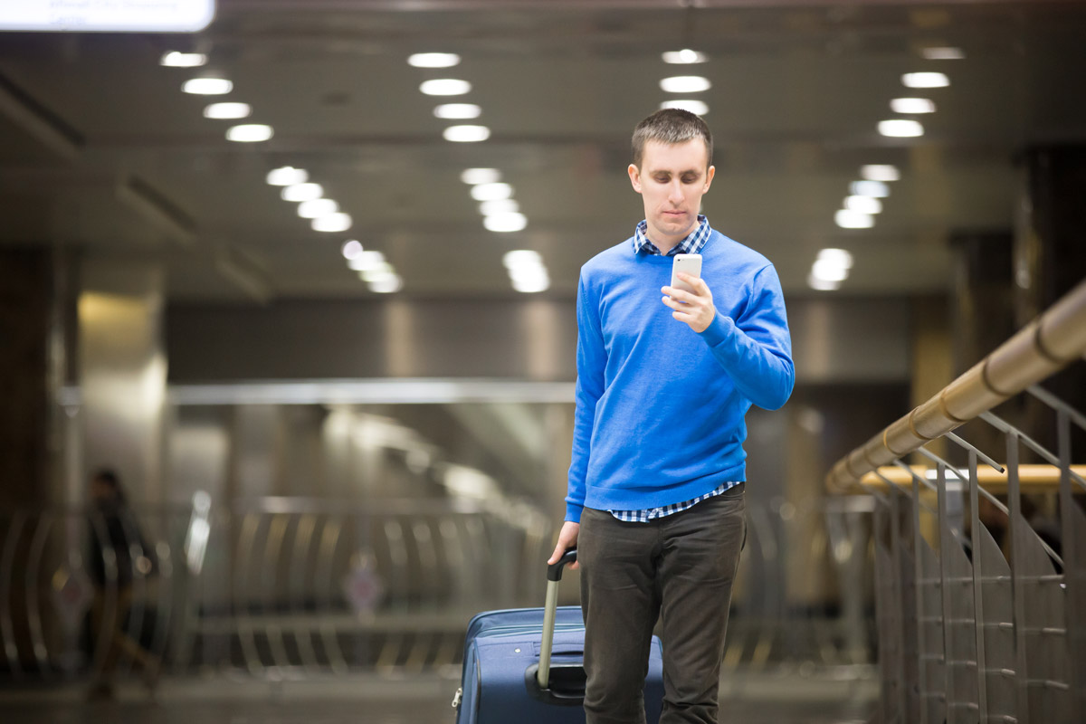 Tenue avion : mes astuces de voyageur aguerri